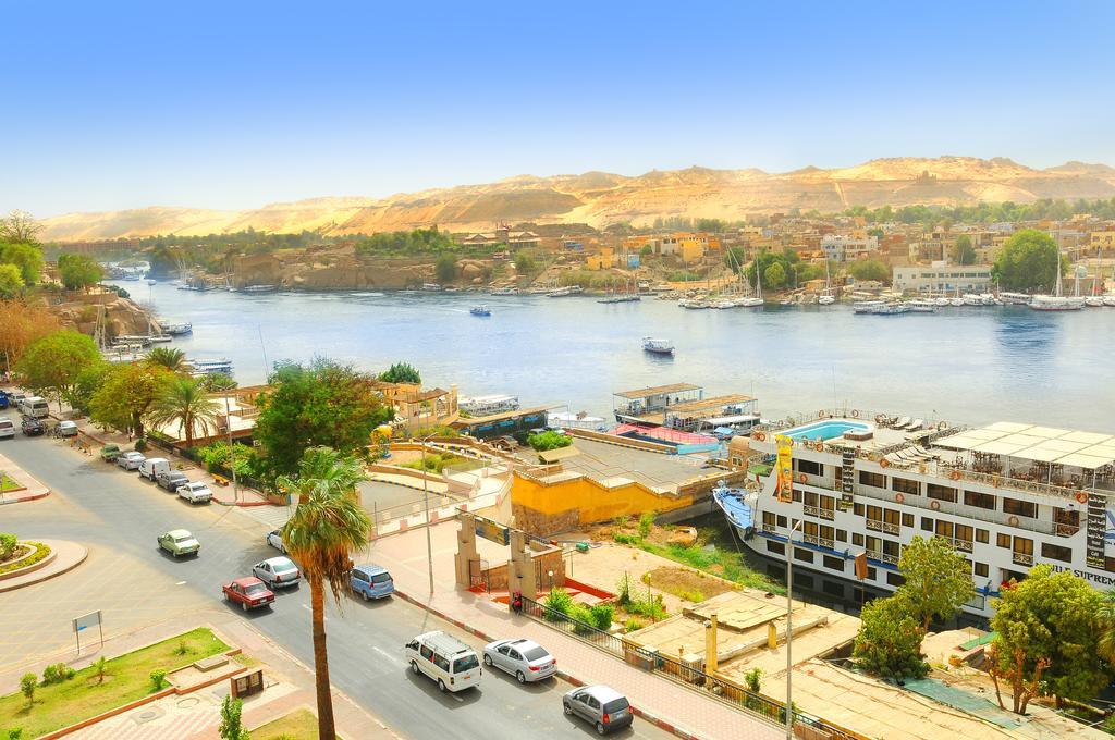 Nile Hotel Aswan Exterior photo
